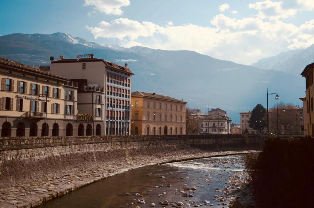 Hotel Europa Sondrio Dış mekan fotoğraf